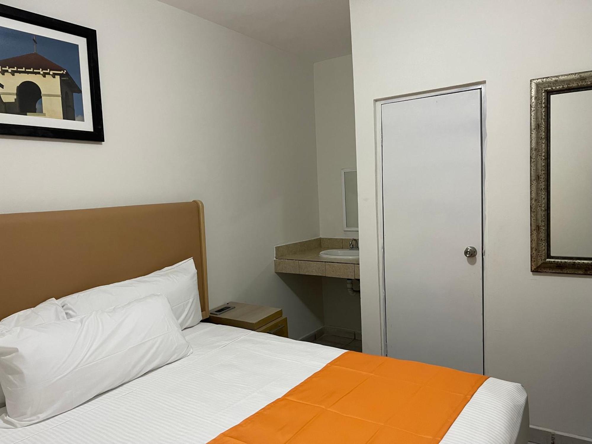 Hotel Las Palmas La Paz Extérieur photo