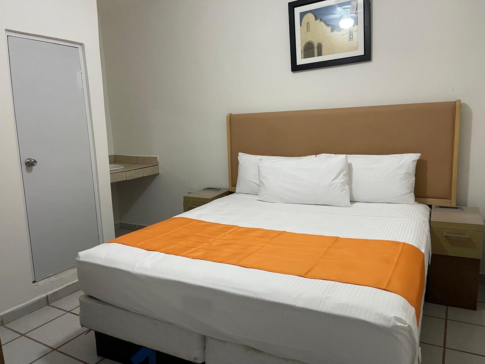 Hotel Las Palmas La Paz Extérieur photo