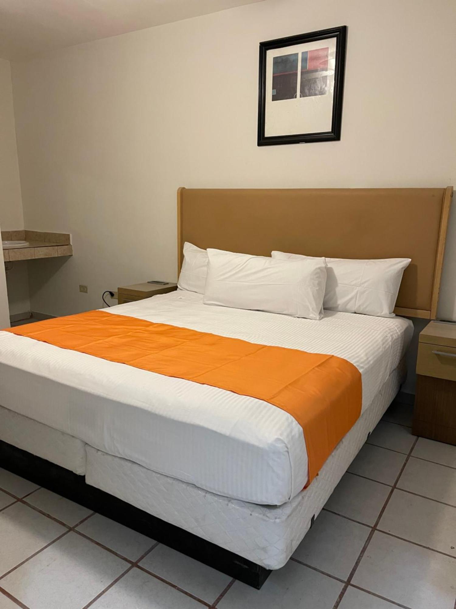 Hotel Las Palmas La Paz Extérieur photo